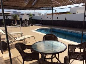 Villa For sale Playa Blanca in Lanzarote Property photo 2